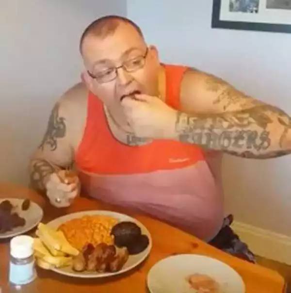 Photos: Man Films Himself Eating Wife